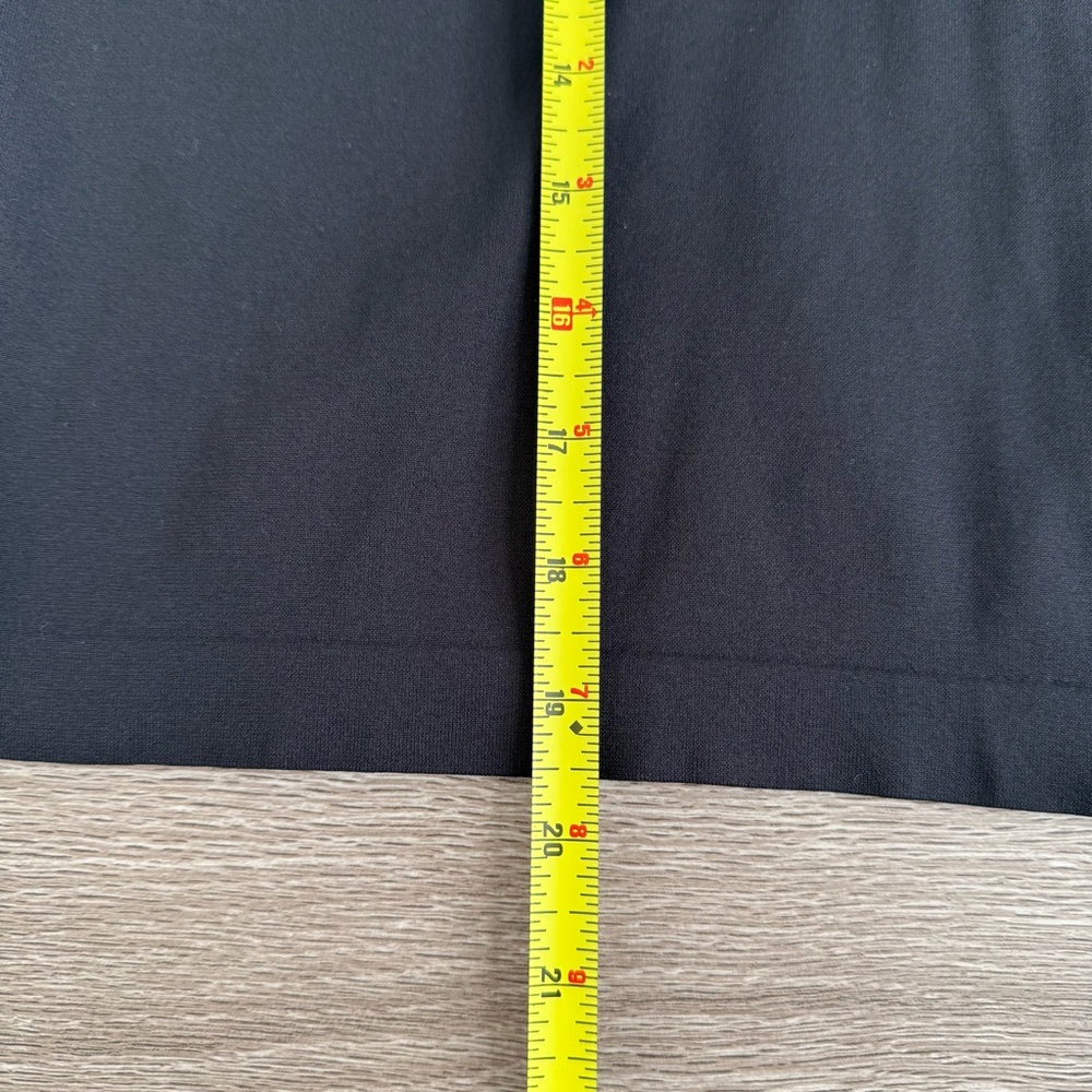 3 Athleta tops XS - Picture 4 of 12